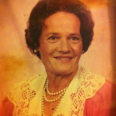 This is Bessie Lee Miler Love mother a careing Person and a wonderful grandmother and Great grandmother