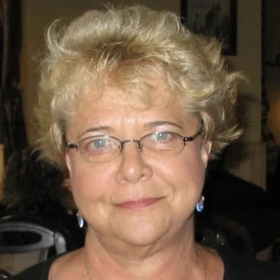 Betty Fields Brisbin
