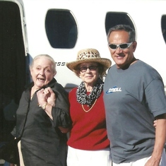 Joyce, Betty, and Herbie with Herb Morgan's plane in Cabo