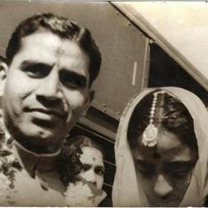 Bidai from Jhansi to Gwalior after marriage. photo at Jhansi railway station. 