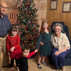 Bill & Alma with their beloved great grandchildren