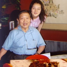With Honghong on Bing's Birthday, 2007