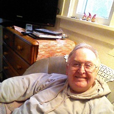 Took this photo of my Dad (November 2012) with my little tablet to show him how it worked.  He always liked gadgets - I remember when he got a "Bowmar brain" calculator in the 1970's - way cool!