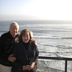 Bob and Fran enjoying the Pacific!