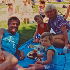 Wednesday Lake Days at FH were often Kraning family days...C&B and grandchildren!