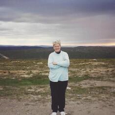 Mom above the artic circle and the sun not setting