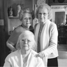 Bonnie and her cousins, Genevieve McDuff and Dorothy McGlaufflin.  The three were like sisters.