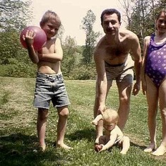 Sunnybrook Park, Toronto, 1995, Kyryl, Anastasia, Michael, Veronika