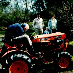 Brian firing up the Kabota Tractor at Foxglove Farm 1987