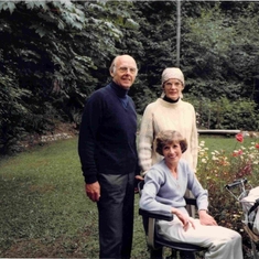 Brian and Sarah McLoughlin with cousin Sylvia Bendrodt
