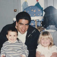 Carlos with Donovan & Katie (Roxanne’s son and sister)