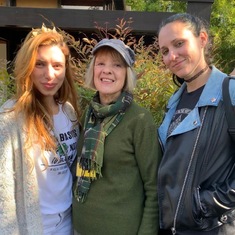 Edita, Carol, and Jessica at the Schindler House in Hollywood