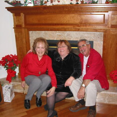 Carole, Tracey & Bill- Living Room at 3115 Laurel Run Ave