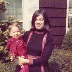1976 - Easter - Carole & Bobby