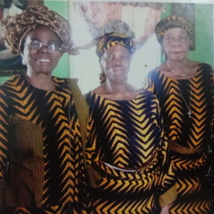 With sisters in Ido -Ile Ekiti after Thanksgiving honouring Parents!