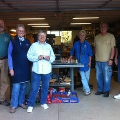 Oct 23, 2011, Tues & Wed Hands-on group at San Diego Woodturners. 