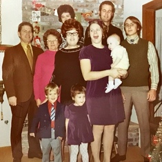 Back: Charlotte & Max Sr.: Middle: Burton, Grandmother Smith, Marjorie, Care (holding Max Jr.), Ben; Front: Laughn & Lauri 1970