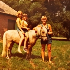 Kansas Summer 1976-ish - Cheri, Lauri & Care