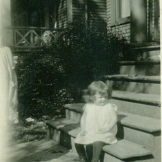 Mom 1929 - 30