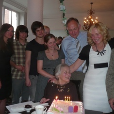 Beezie's 90th