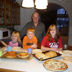 Homeade pizza with Christina, James and Olivia