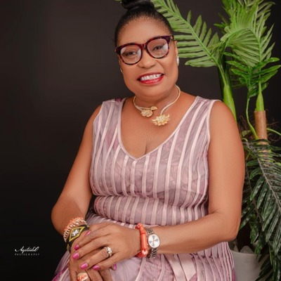 Chief Dr Mrs Victoria Arit Akpan Family