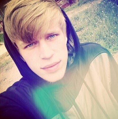 Chris Daniel Owens