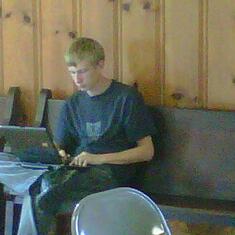 10JUL-Chris with laptop at Asbury UMC