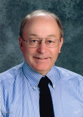 Chris R Vest