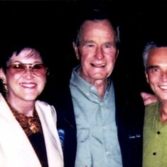 President Bush, Christa & Klaus in Islamorada, FL in 2000