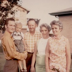 Papa, Chris, Opa, Oma & Tante Rosa