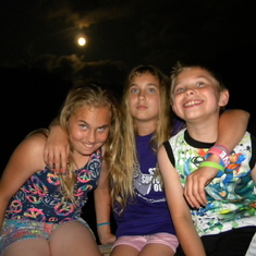 super moon silly kids