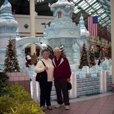 Mom and Dad Greece town mall
