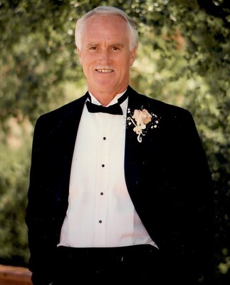 Colin Mackay Lindores