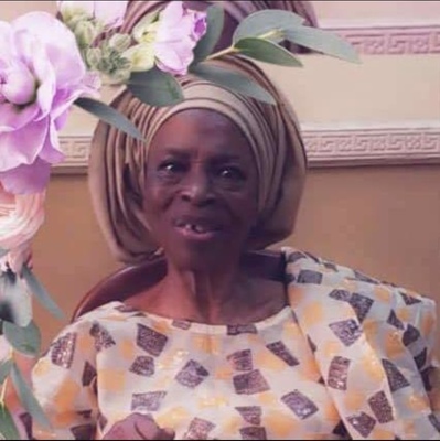 Comfort Nihinlola Adewoye