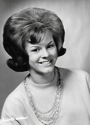Connie Sue Schulze-Darling