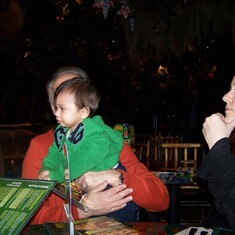 Christmastime 2010 at Rainforest Cafe