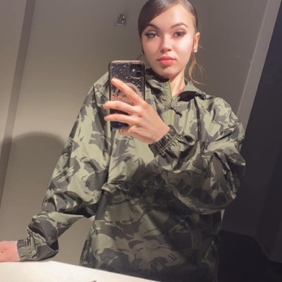 Courtney (nene) young