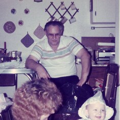 Dan with Elyse and baby Sharilyn - Christmas 1984 in Ventura