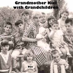 Dee-Front-Row-Middle---Grandma-Kiel