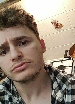 Daniel  Sinclair 