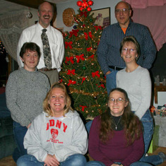 Butch, Bruce, Darlene, Barbara, Nancy and Marilyn
Christmas 2007