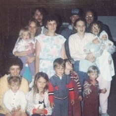 Bruce, Dar, Nancy and Marilyn with their families at Grammie and Grampa Snell's.