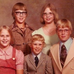 Daryle Urwiler Family ca. 1977 copy