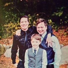 David Simons with his son Damien and His brother Craig Simons