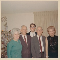 Aunt Gin, Uncle John, David, Grandpa & Nana