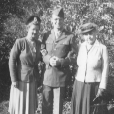 Eleanor, David, and Grandmother Sargent