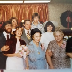 Jeff and Monikas wedding.grandma kniola on the right. Grandma Olenik in the hat