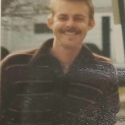 DAVID ( Dave) edward GARRIS SR