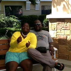 Dayo with daughter on vacation